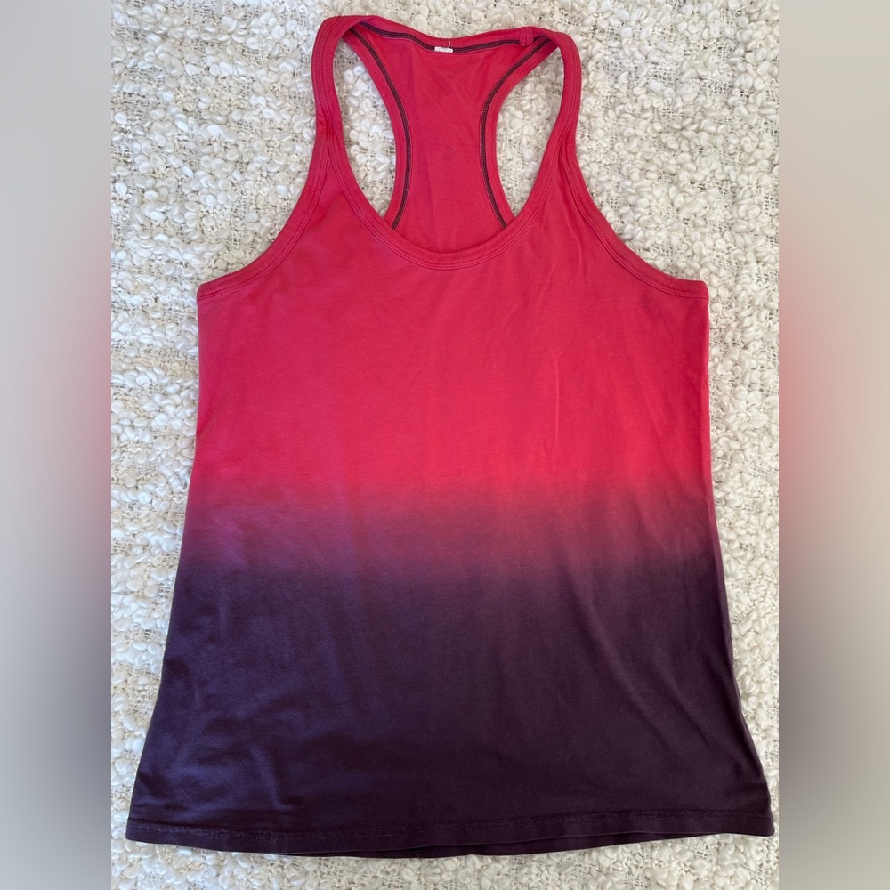 Lululemon. Pink Purple Ombré RacerbackTank Top. Size 10/12.